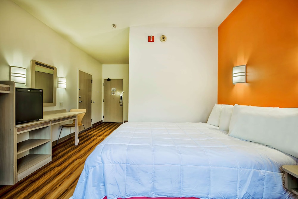 Motel6 Burlington On - Toronto West - Oakville 29/61