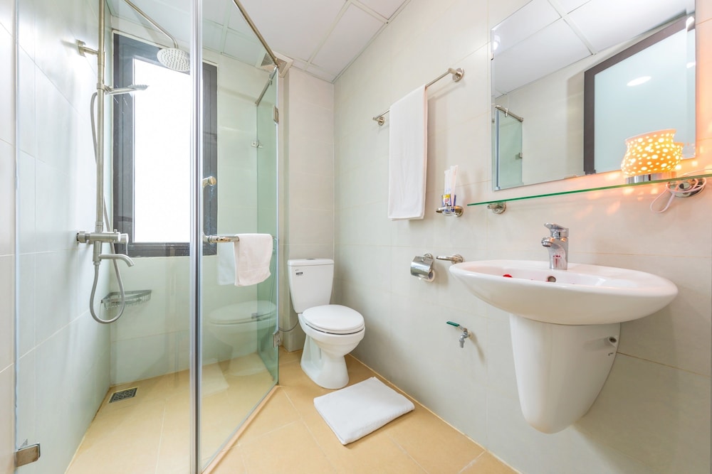 Granda Hanoi Hotel & Apartment 10/50