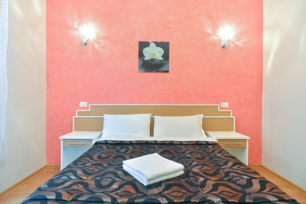 Trani B T Rooms 38/46