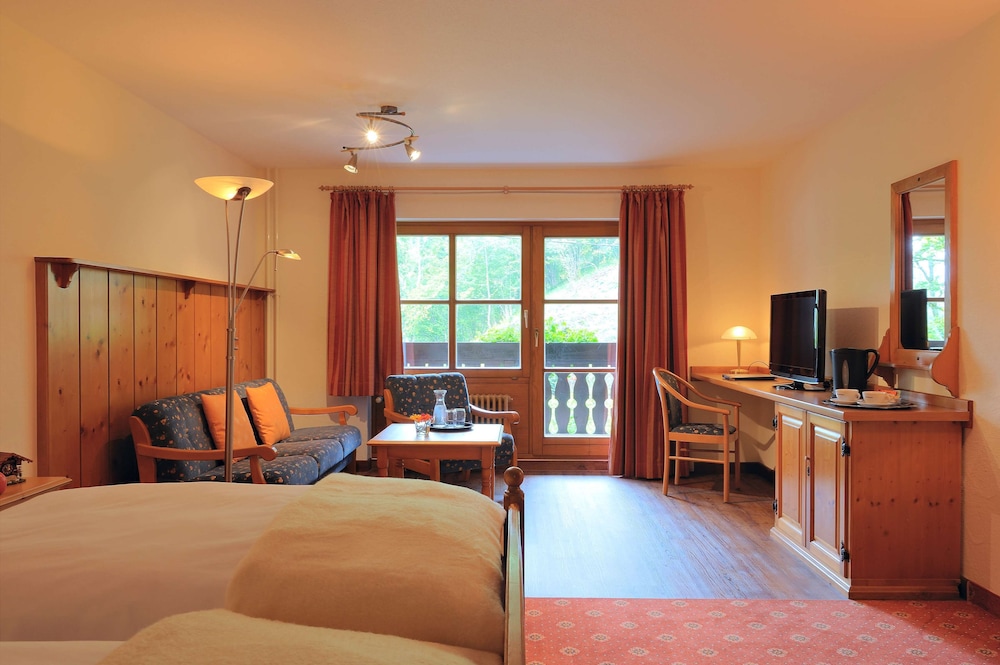 Hotel Hofgut Sternen 49/68