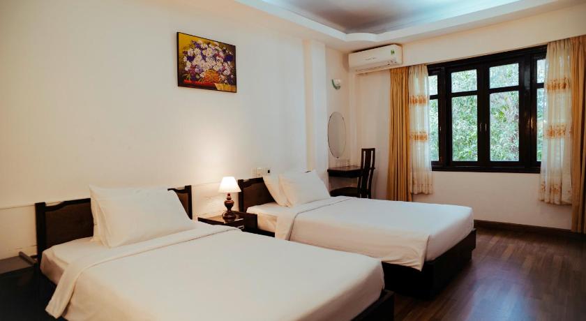 Song Huong Hotel 18/68
