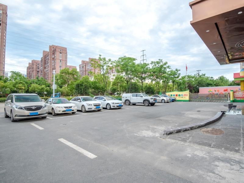 GreenTree Inn Hefei Binhu New District Ziyun Road and Qingtan Road Jianghuai Car Factory 16/18