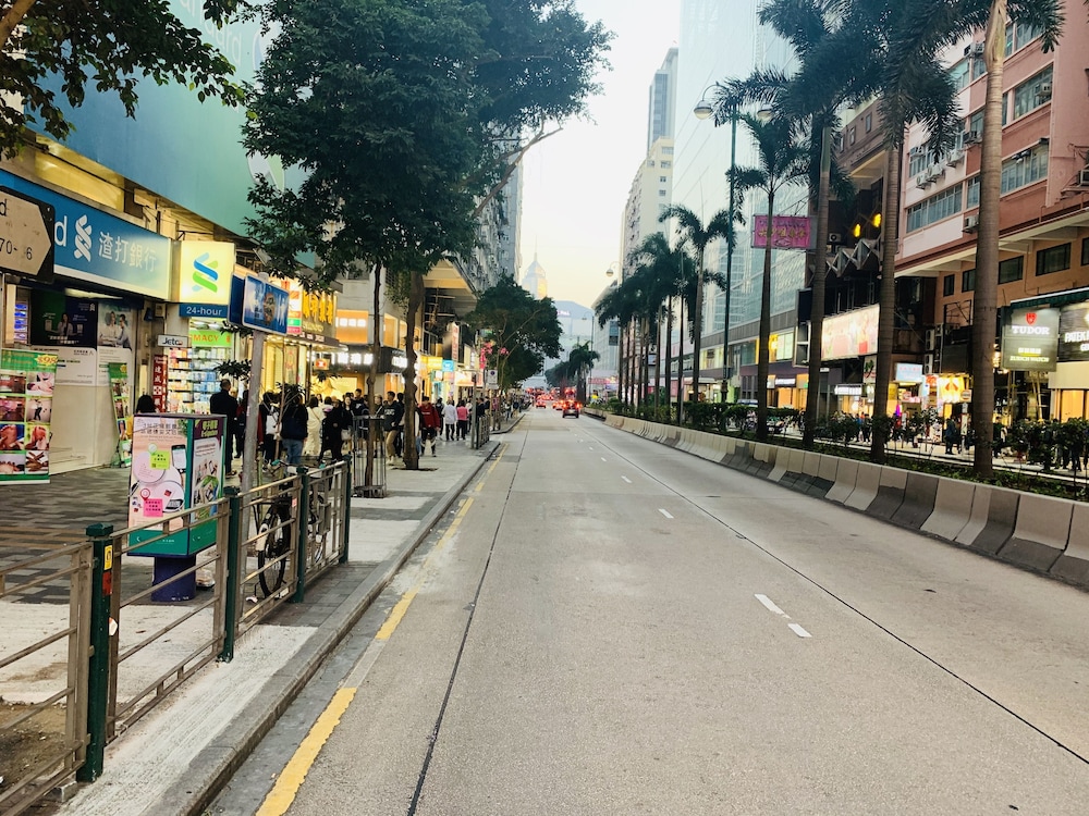 Sleep In Hotel 42/50