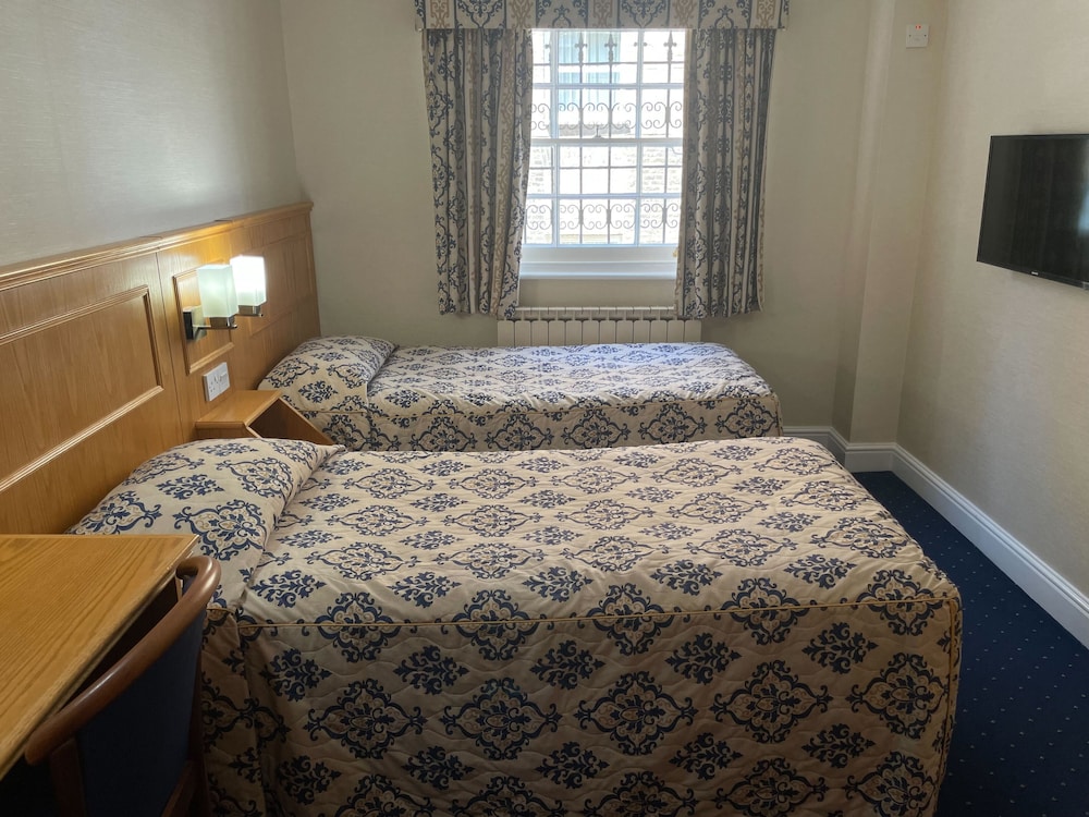 Olympic House Hotel 35/51
