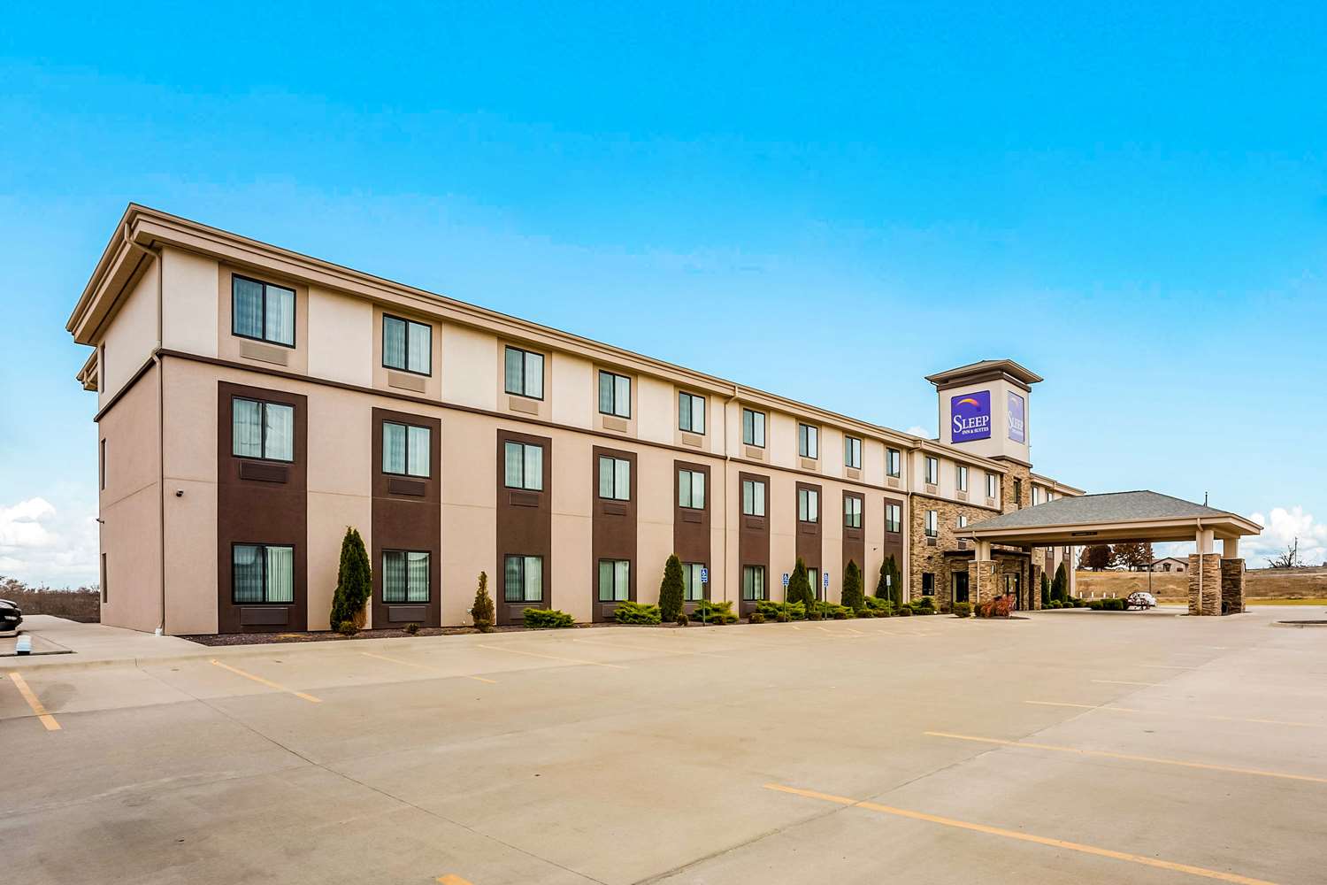 Sleep Inn and Suites Hannibal West 1/19
