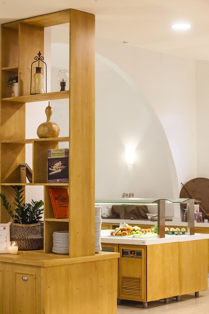 Lindos Sun Hotel 12/70