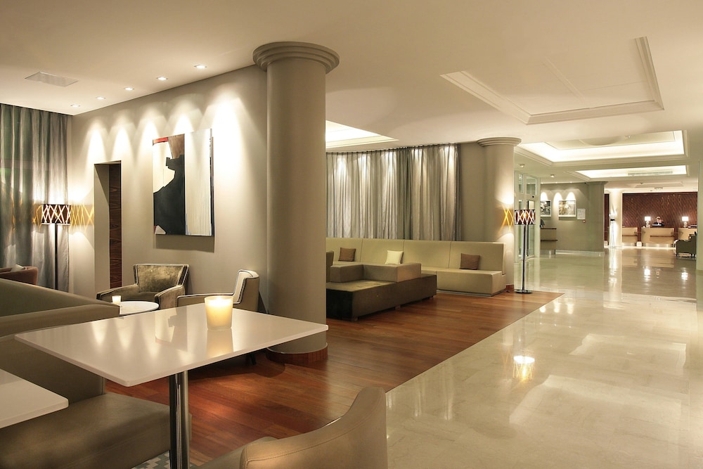 AC Hotel by Marriott Ambassadeur Antibes - Juan Les Pins 32/51