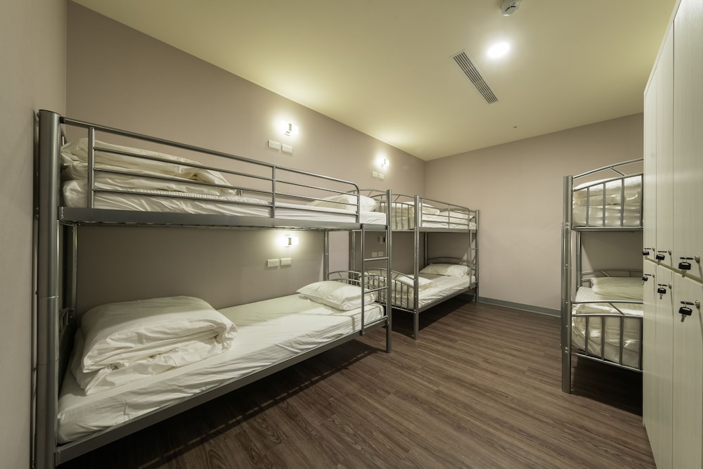 Skyone Hotel 30/72