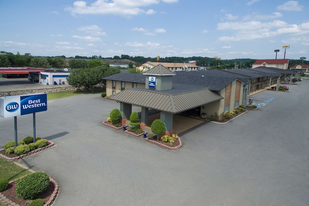 Best Western Inn Russellville AR 20/23