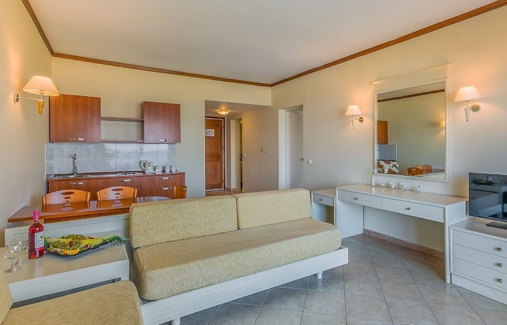 Kipriotis Aqualand Hotel 25/49