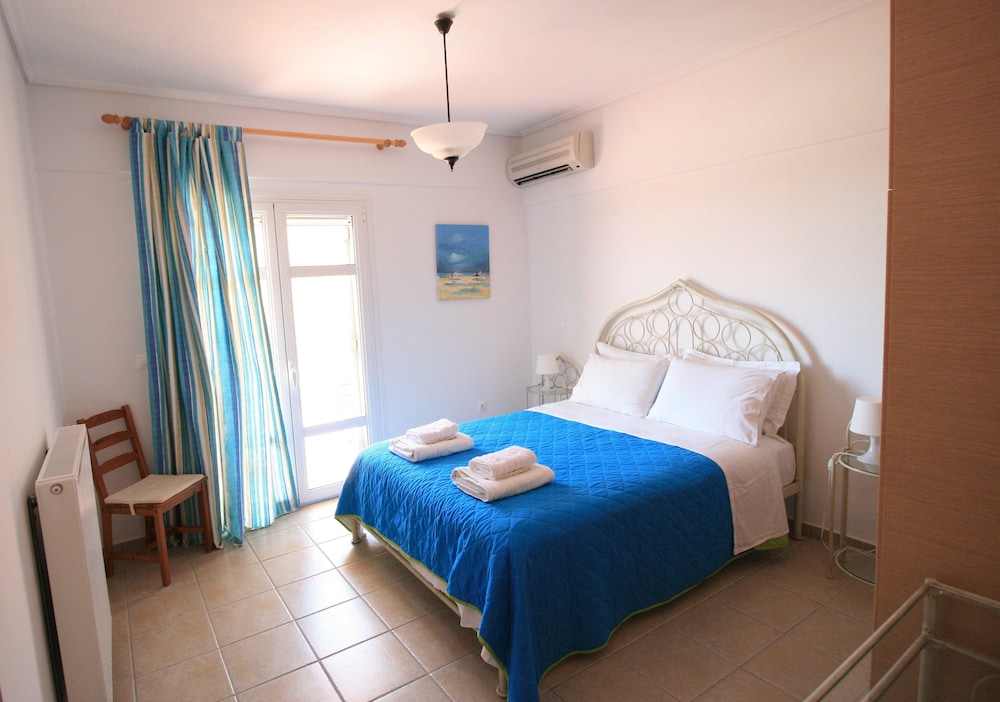 Lagoon View Apartments - Adults Only 21/70