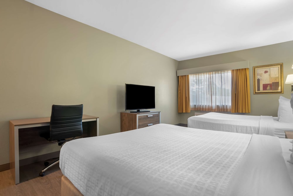 Best Western Wakulla Inn & Suites 20/48