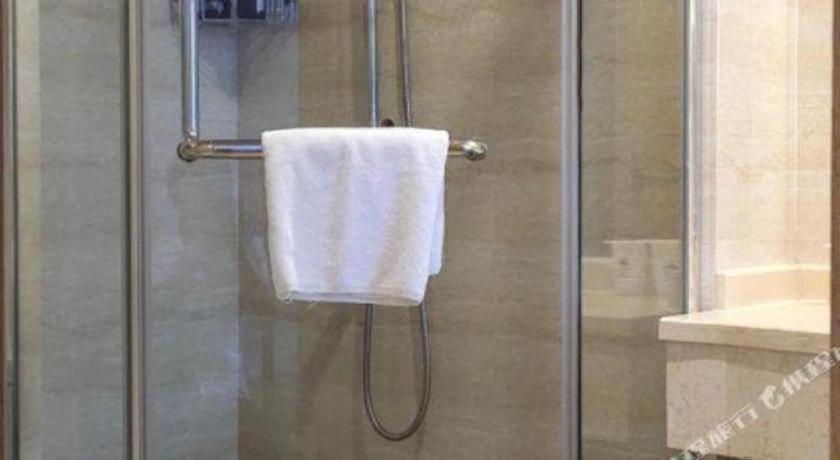 GreenTree Inn HuZhou AnJi YingBin Avenue Express Hotel 33/43