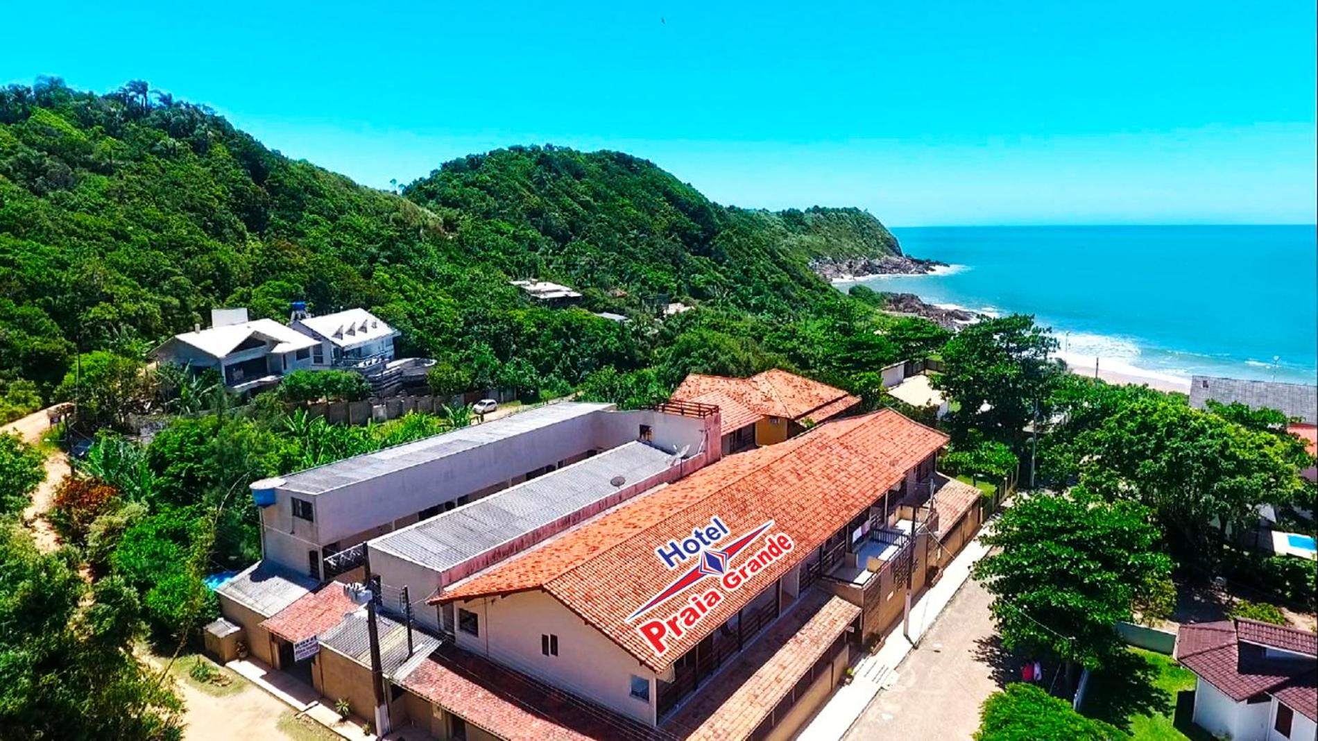 Hotel Praia Grande 38/45