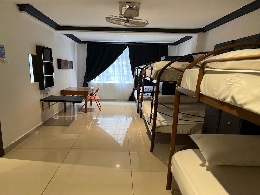 Senja Hostel Chinatown 44/50