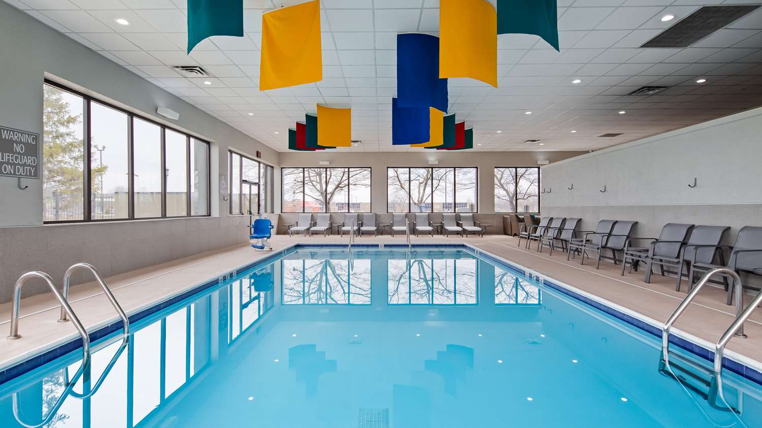 Best Western Plus Indianapolis NW Hotel 69/69