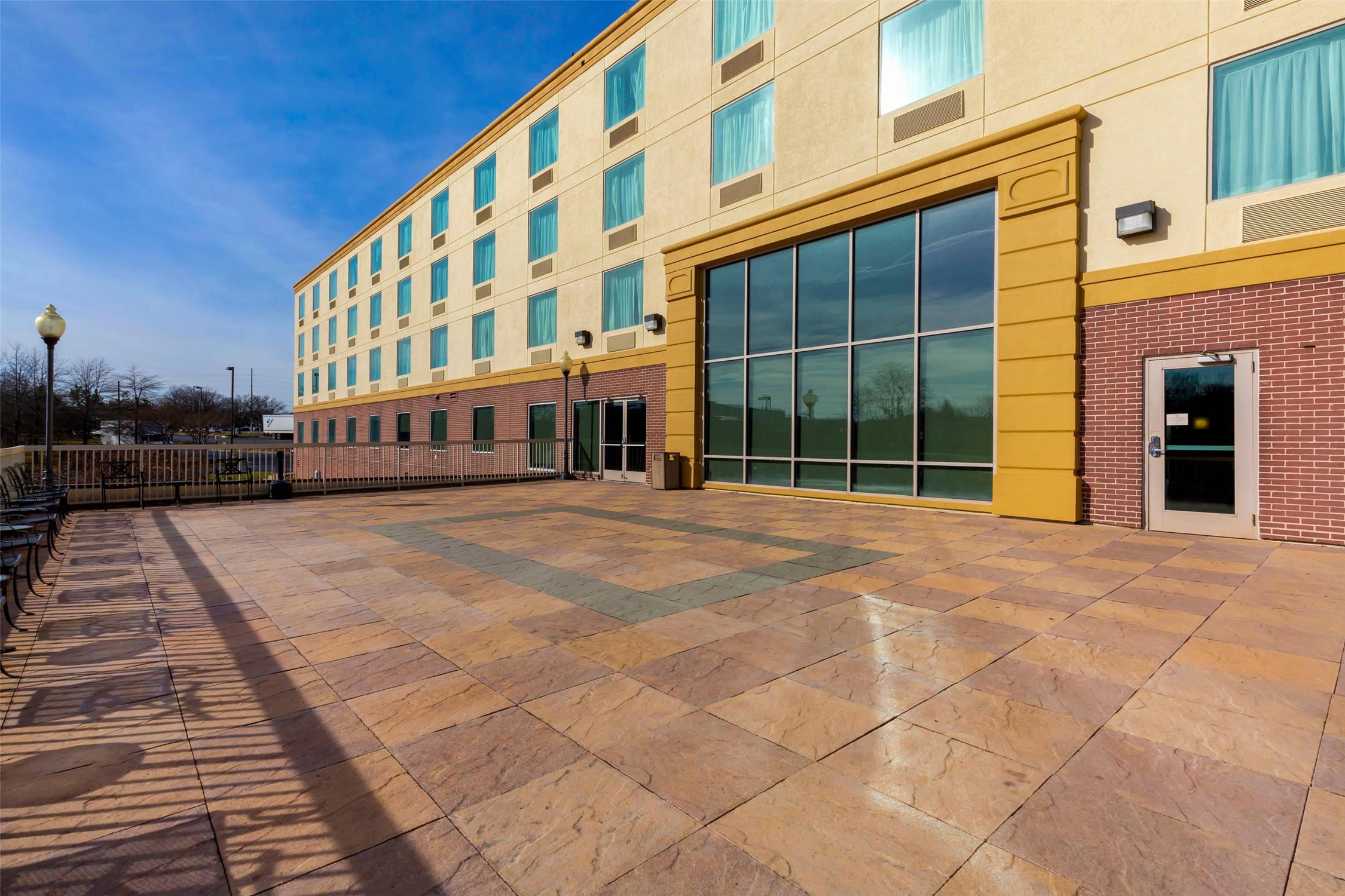 Comfort Suites Manassas Battlefield Park 31/33