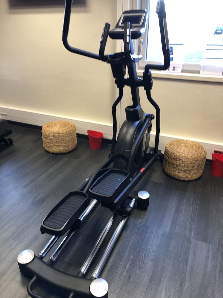Ibis Saint Genis Pouilly Geneve 23/45