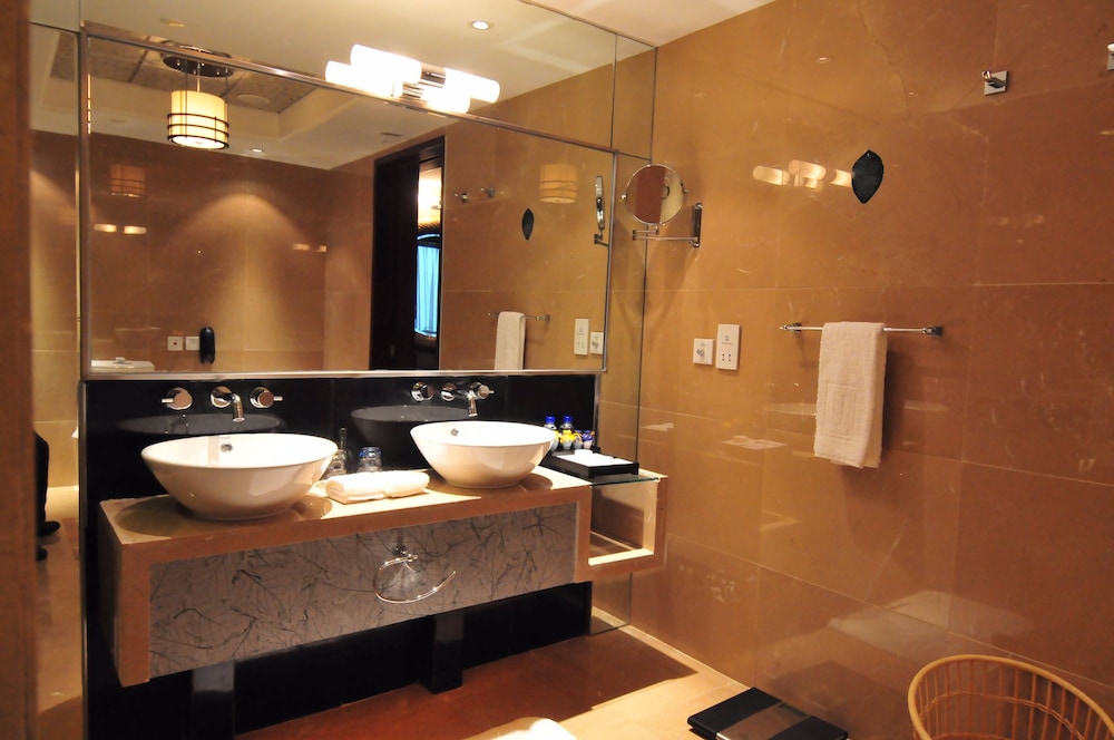 Vision Hotel 13/62