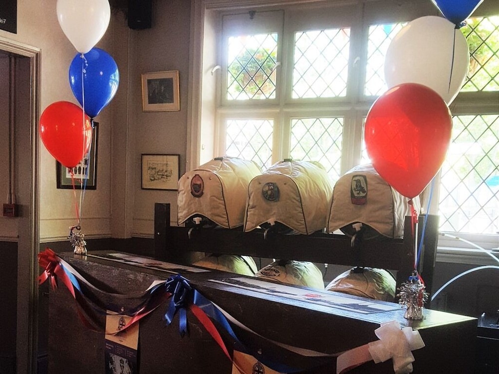 The Swan Inn 24/32