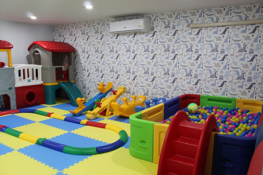 Mida Grande Resort Phuket 68/74