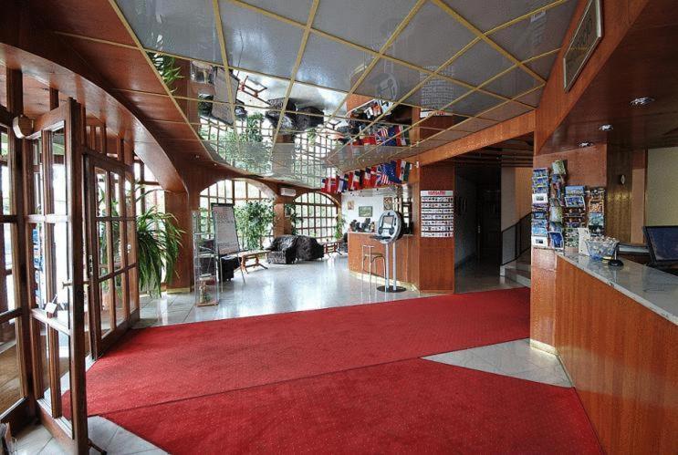 Hotel Amadeus 12/53