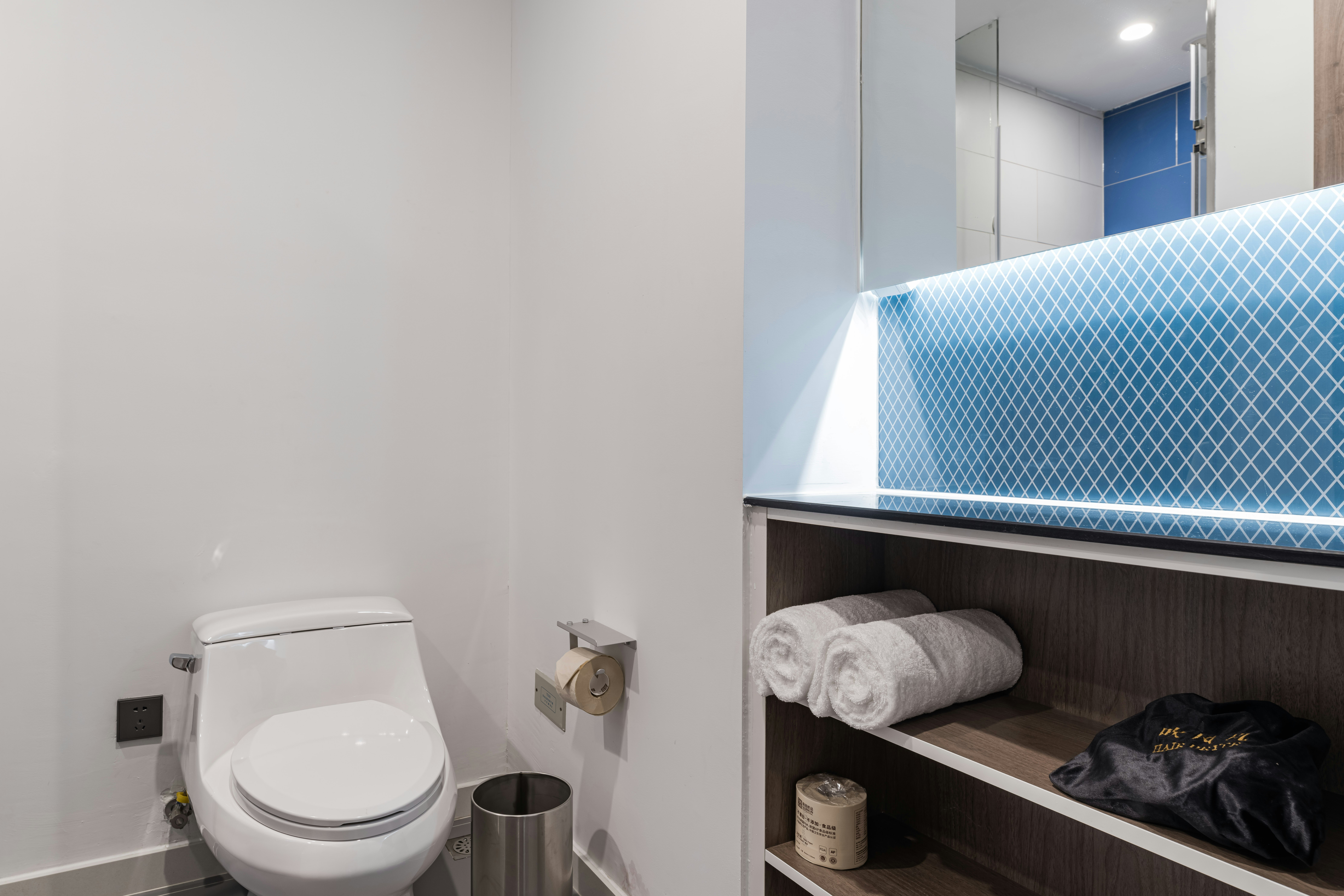 Holiday Inn Express Shanghai Pudong Chuansha 69/69