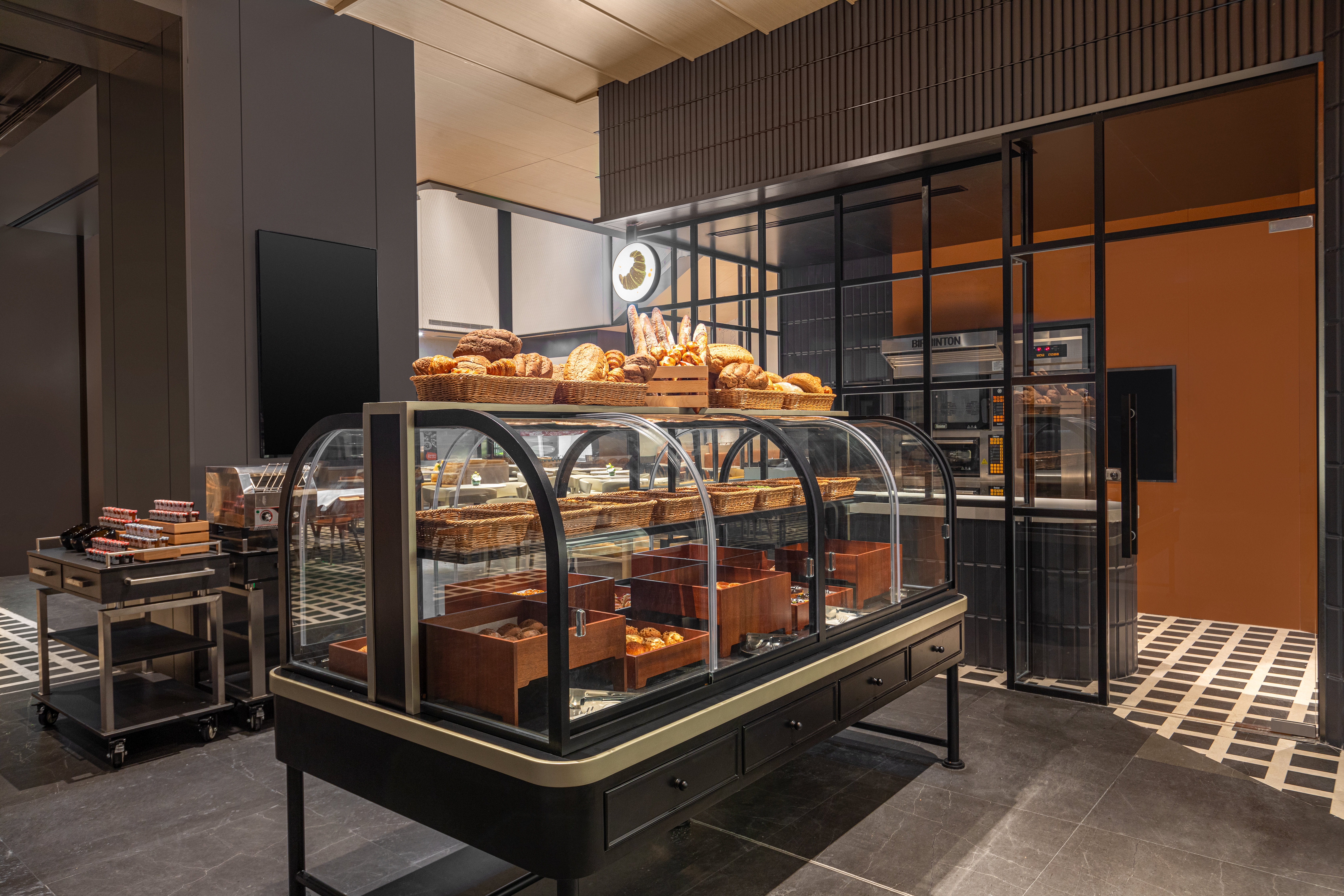 EVEN Hotel Shanghai Hongqiao CBD 8/14