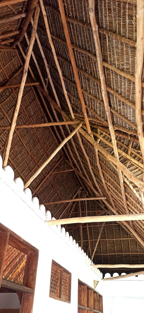 Arthotel Zanzibar 3/50