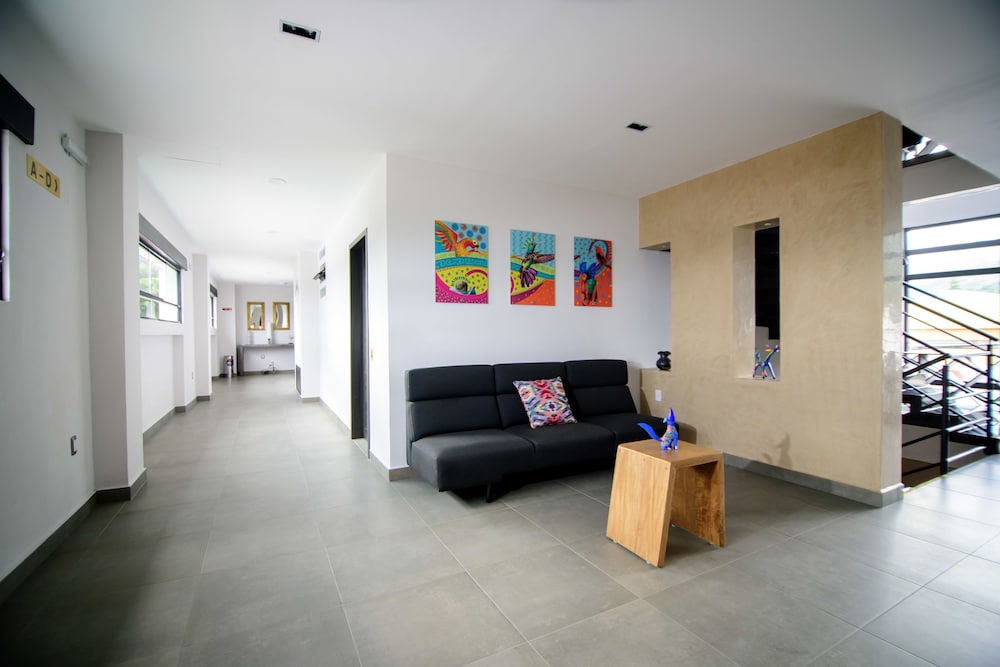 Maria Ines Hotel Suite 43/59