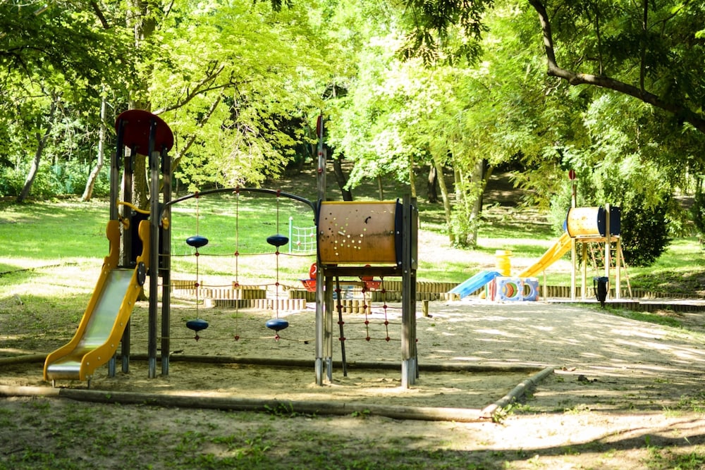 Tiliana 24/46