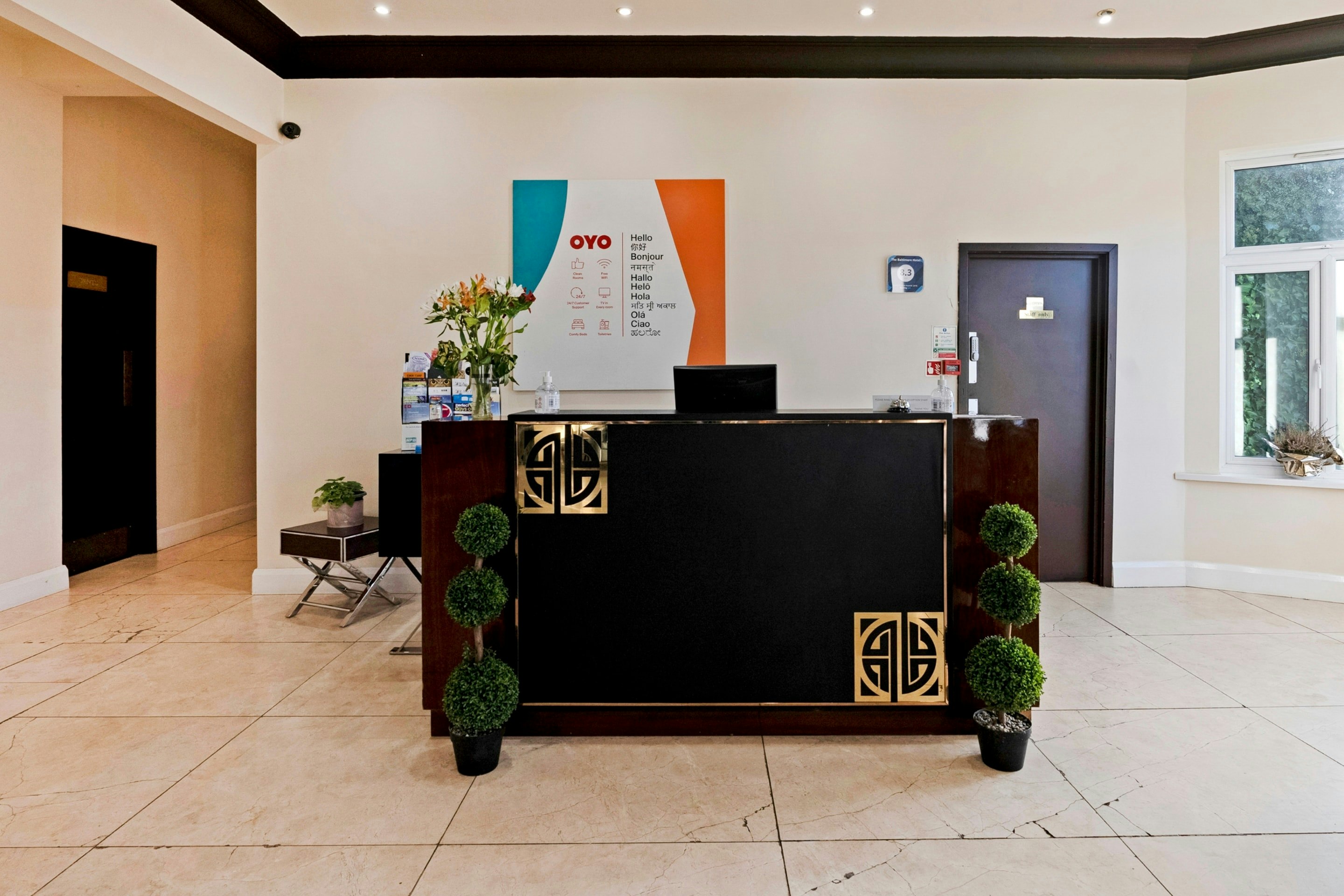 OYO The Baltimore Hotel 14/70