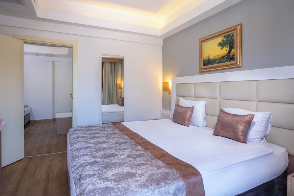 FAMILY SUITE, COMFORT
