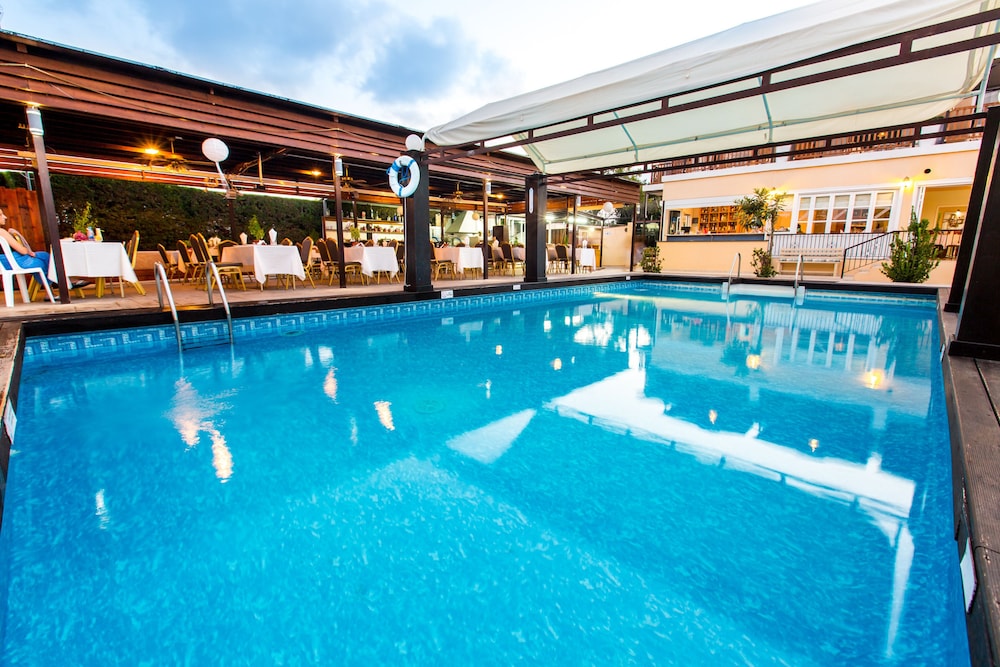 Fitos Inn Guest House 22/50