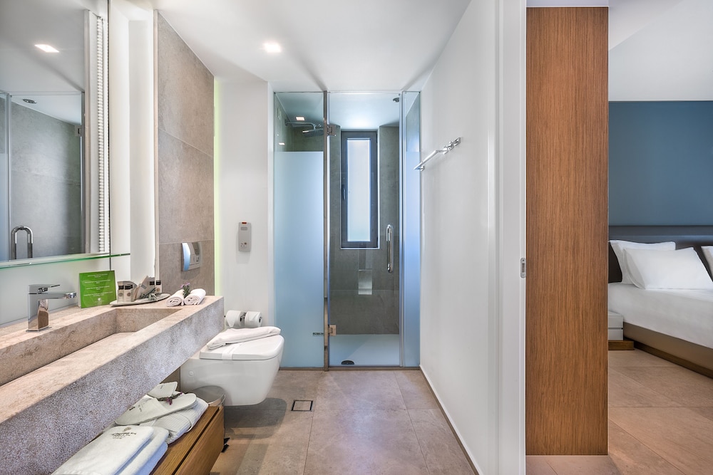 2 Bedrooms, Swim Up, Executive, Suite, 4 Beds, Shared Pool, 2 Sofa, Astir Odysseus Kos Resort and Spa 7/9