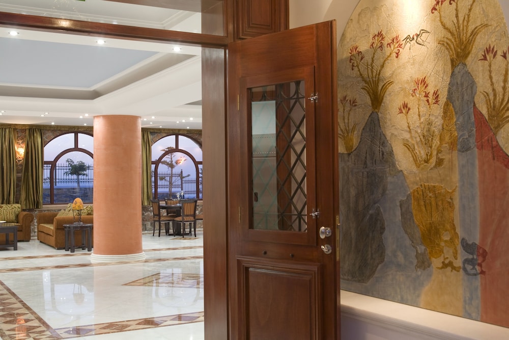 Maison De Lys Luxury Suites 24/72