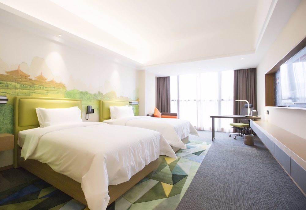 DELUXE, TWIN BEDS