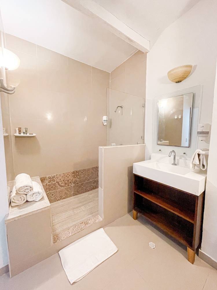 Hotel Cocoplum Beach 29/73