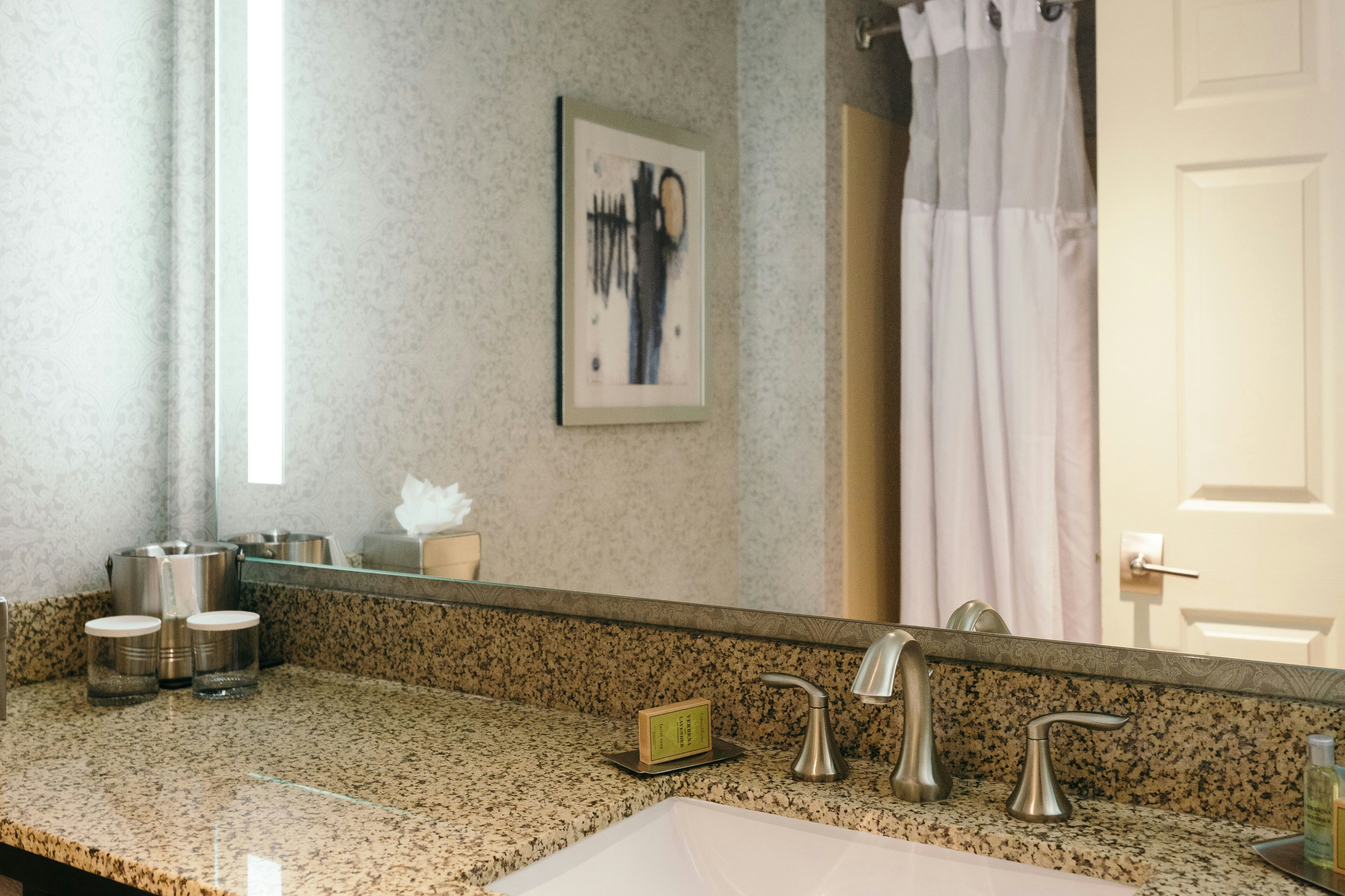 Hilton Garden Inn Des Moines Airport 76/78