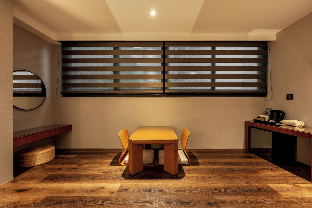 Jin Man Jia Hotel 37/62