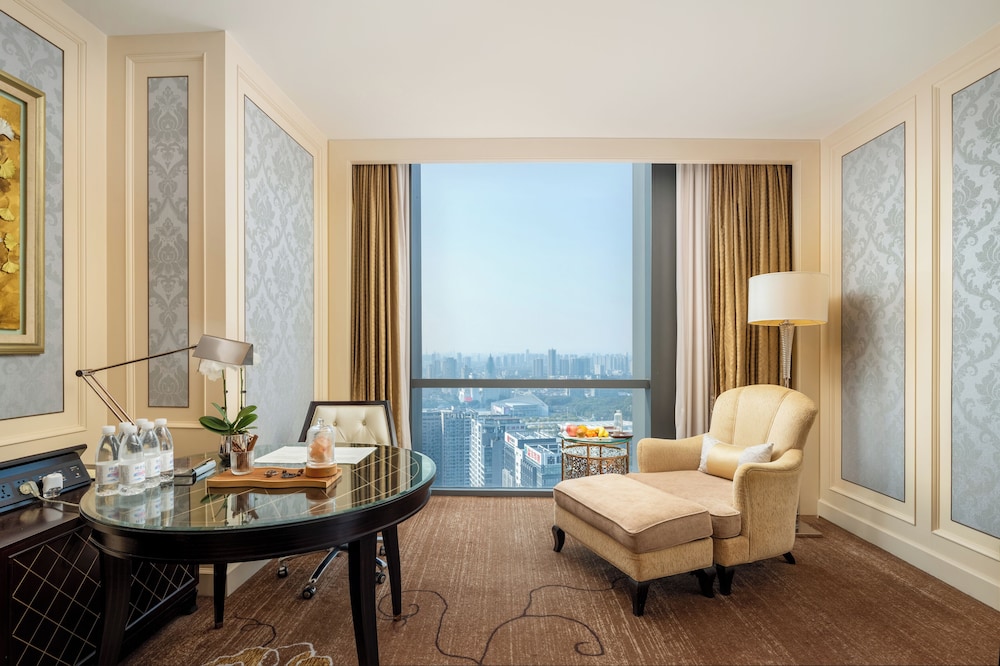 Kande International Hotel 24/50
