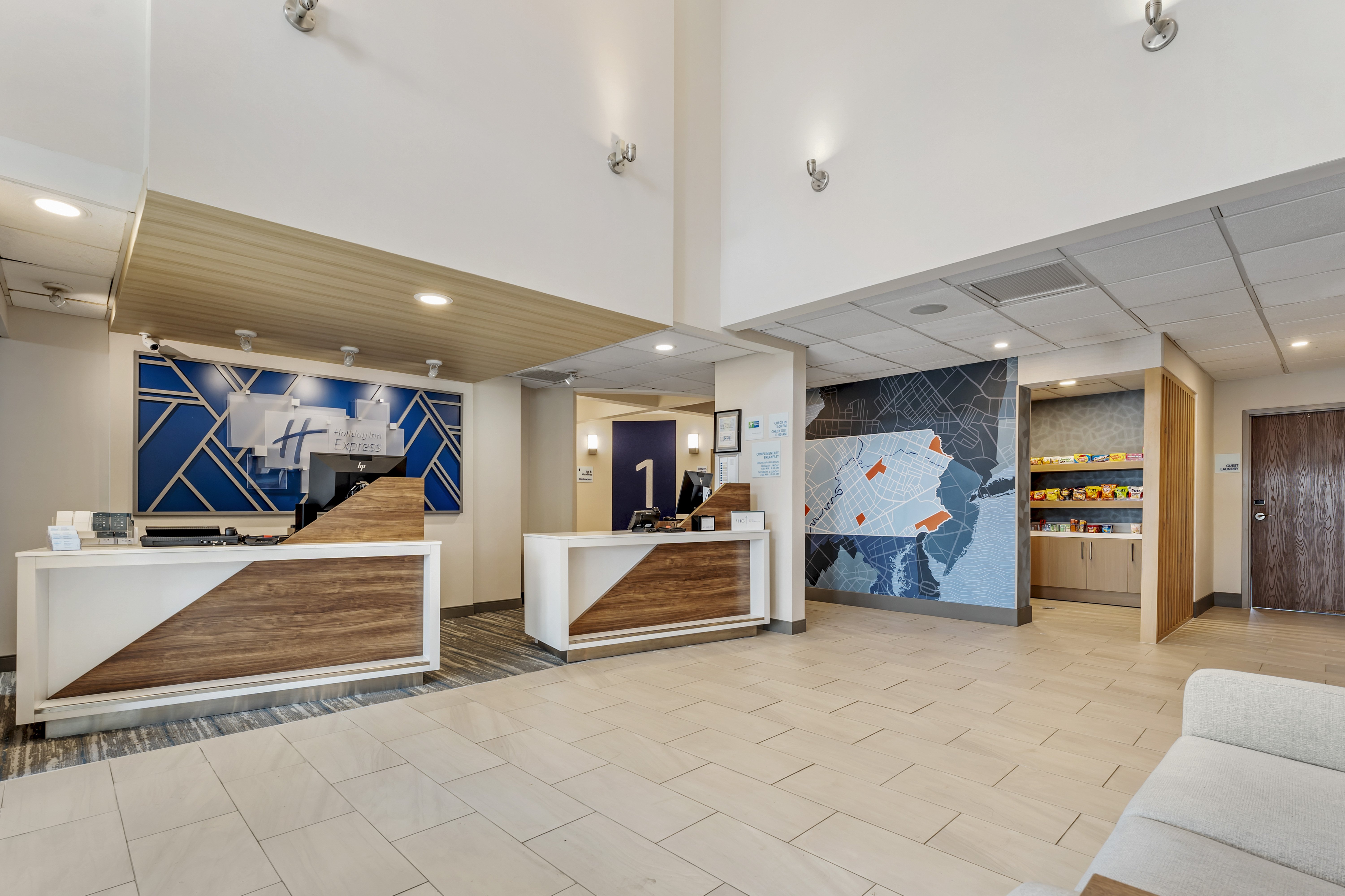 Holiday Inn Express Pittsburgh E - Waterfront Dr 2/42