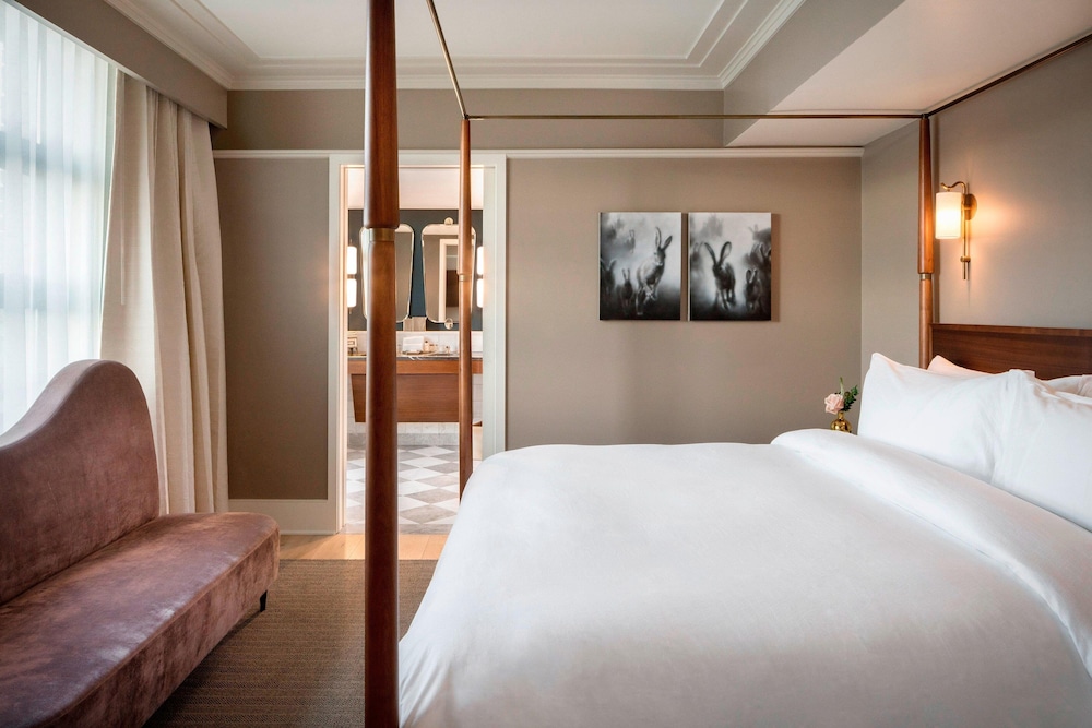 PERRY LANE HOTEL, A LUXURY COLLECTION HOTEL, SAVANNAH 17/60