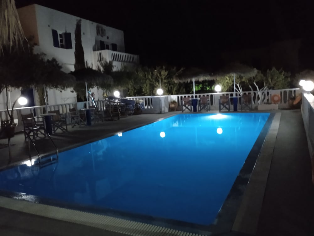 Kapetanios Studios 19/50