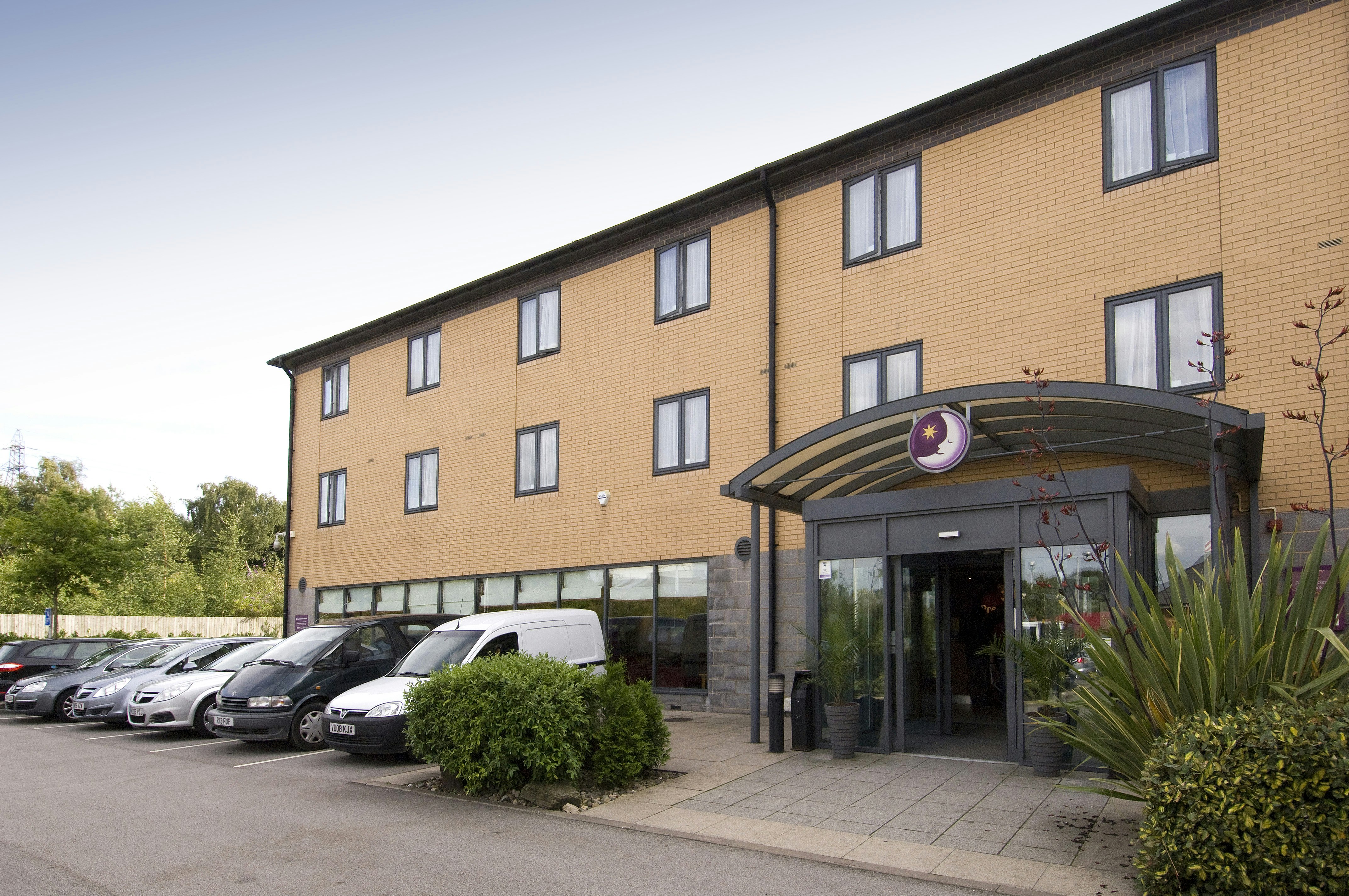 Premier Inn Sheffield Meadowhall 18/22