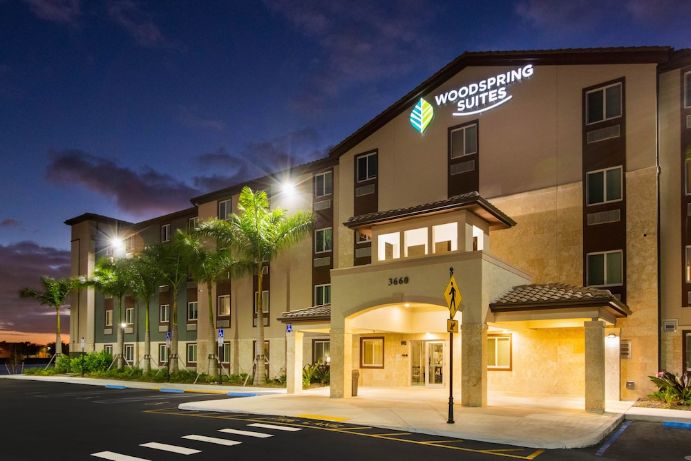 WoodSpring Suites Jacksonville - South 7/50