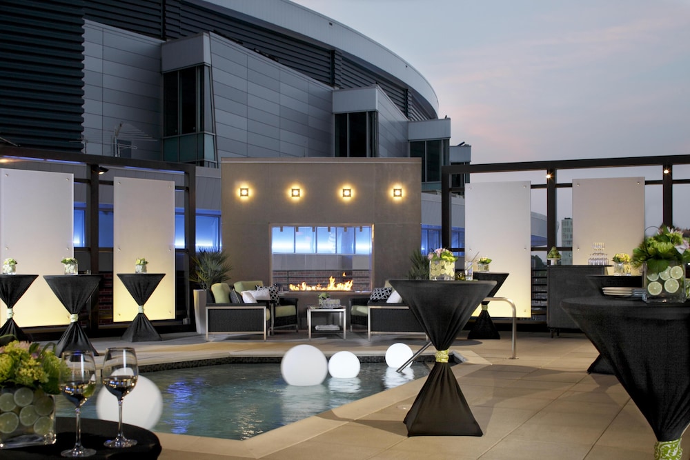 HYATT house Charlotte/Center City 28/58