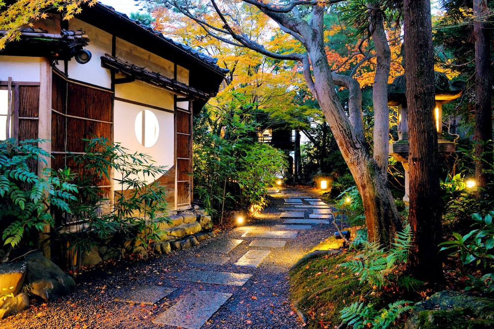 Heihachi Tea House Inn 9/40