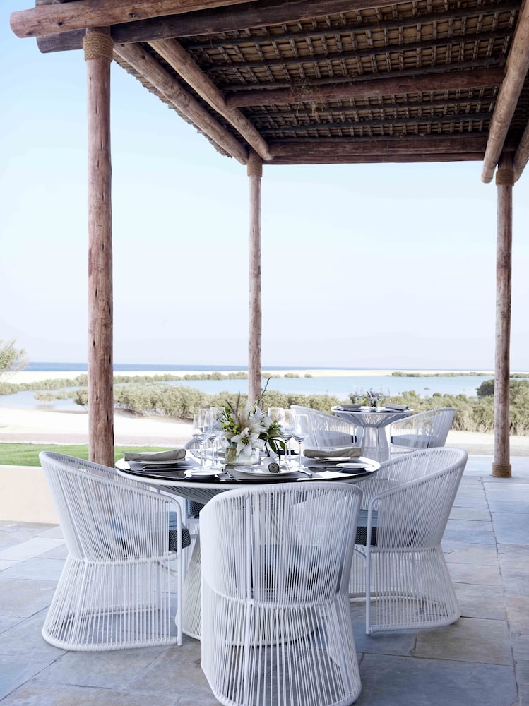 Anantara Sir Bani Yas Island Al Yamm Villa Resort 18/49