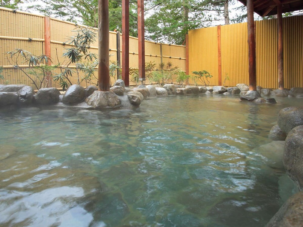 RESORT HOTEL TATESHINA 27/52